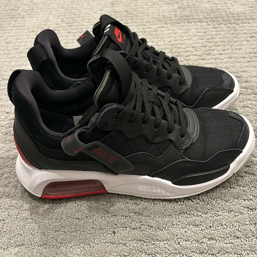 Jordan MA2 'Bred'